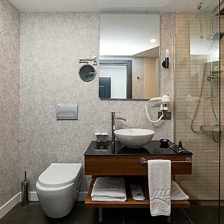 Hotel Askadar 3*
